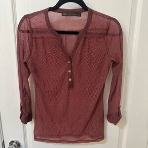Outback Red Lightweight Henley Blouse Size XS